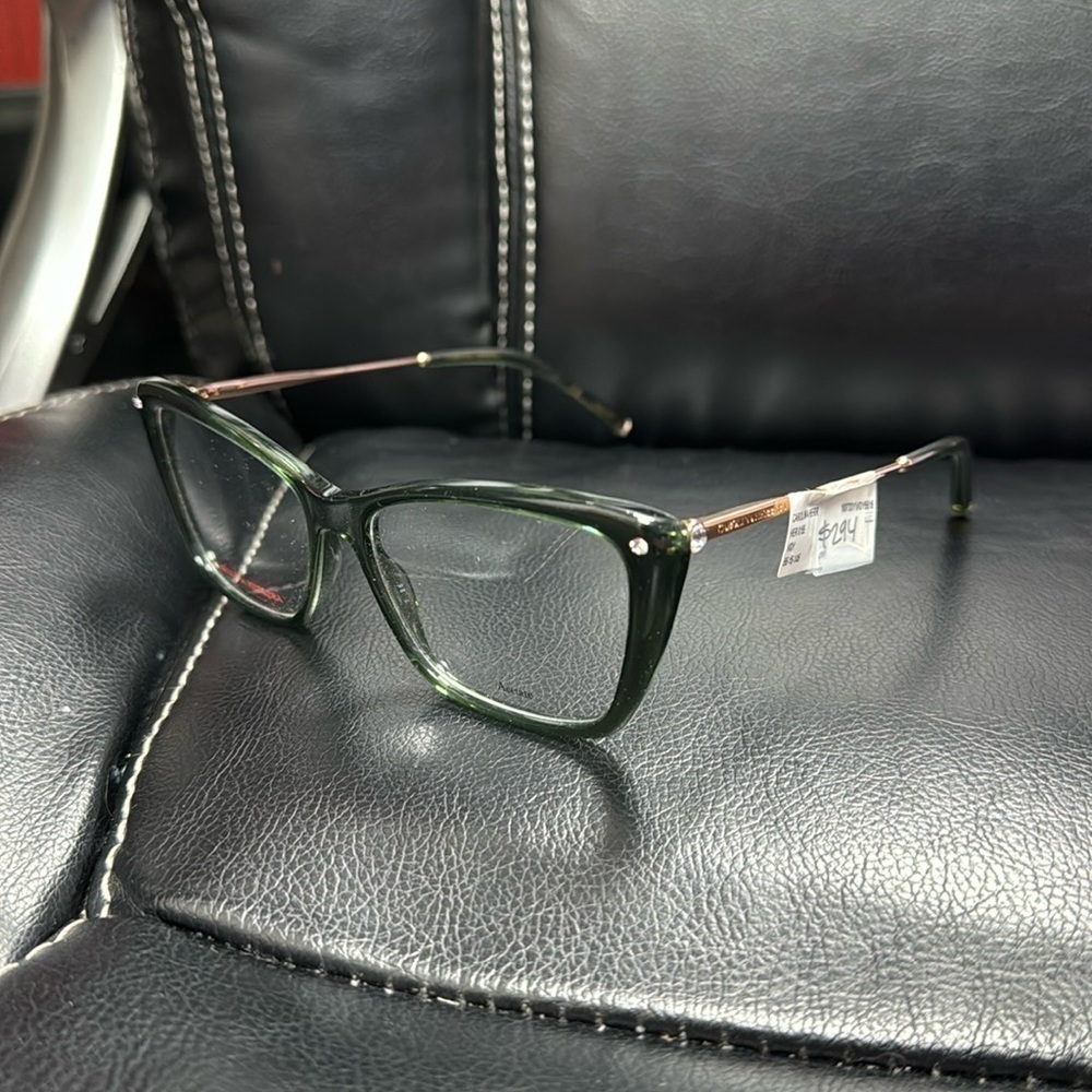 Carolina Herrera
HER 0155 VQY eye glassess for women new with tags